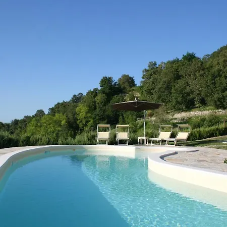 With 4 Bedrooms In With Private Pool And Wifi 27 Km From The Beach Villa *