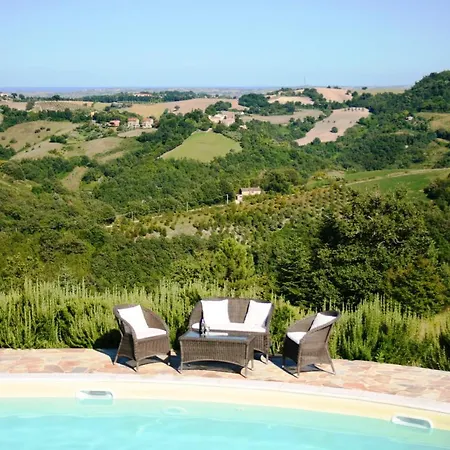 With 4 Bedrooms In With Private Pool And Wifi 27 Km From The Beach Fontecorniale
