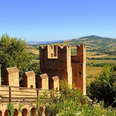 With 4 Bedrooms In With Private Pool And Wifi 27 Km From The Beach Villa *